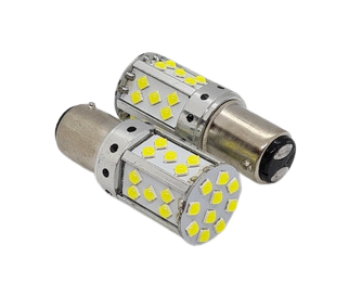 Imagen ilustrativa de 2 POLO LUNA - BLANCO