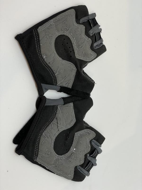 Imagen ilustrativa de GUANTES DEPORTIVOS SPORT (TALLE  M)