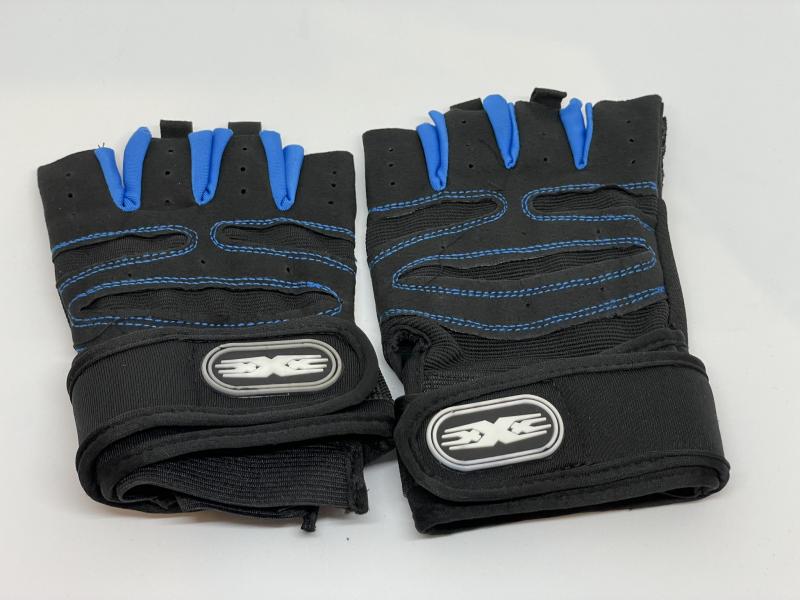 Imagen ilustrativa de GUANTES DEPORTIVOS AZUL 1/2 DEDO (TALLE  M)