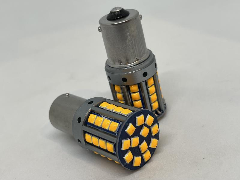 Imagen ilustrativa de 1 y 2 POLO 44 SMD AMBAR (x PAR)